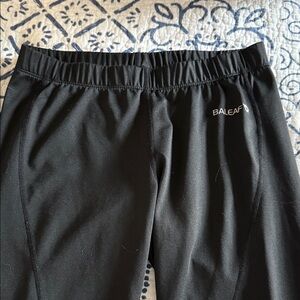 Baleaf Insulated Black Leggings with Adjustable Ankle Zipper